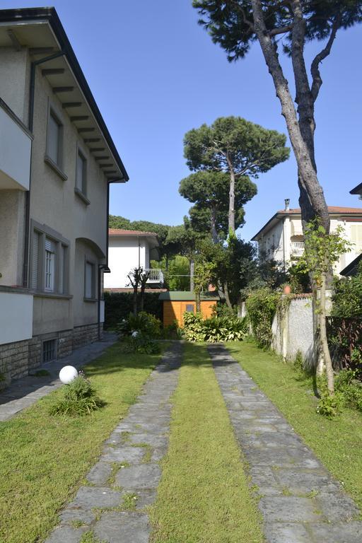 Casa Adriana Vila Lido di Camaiore Exterior foto